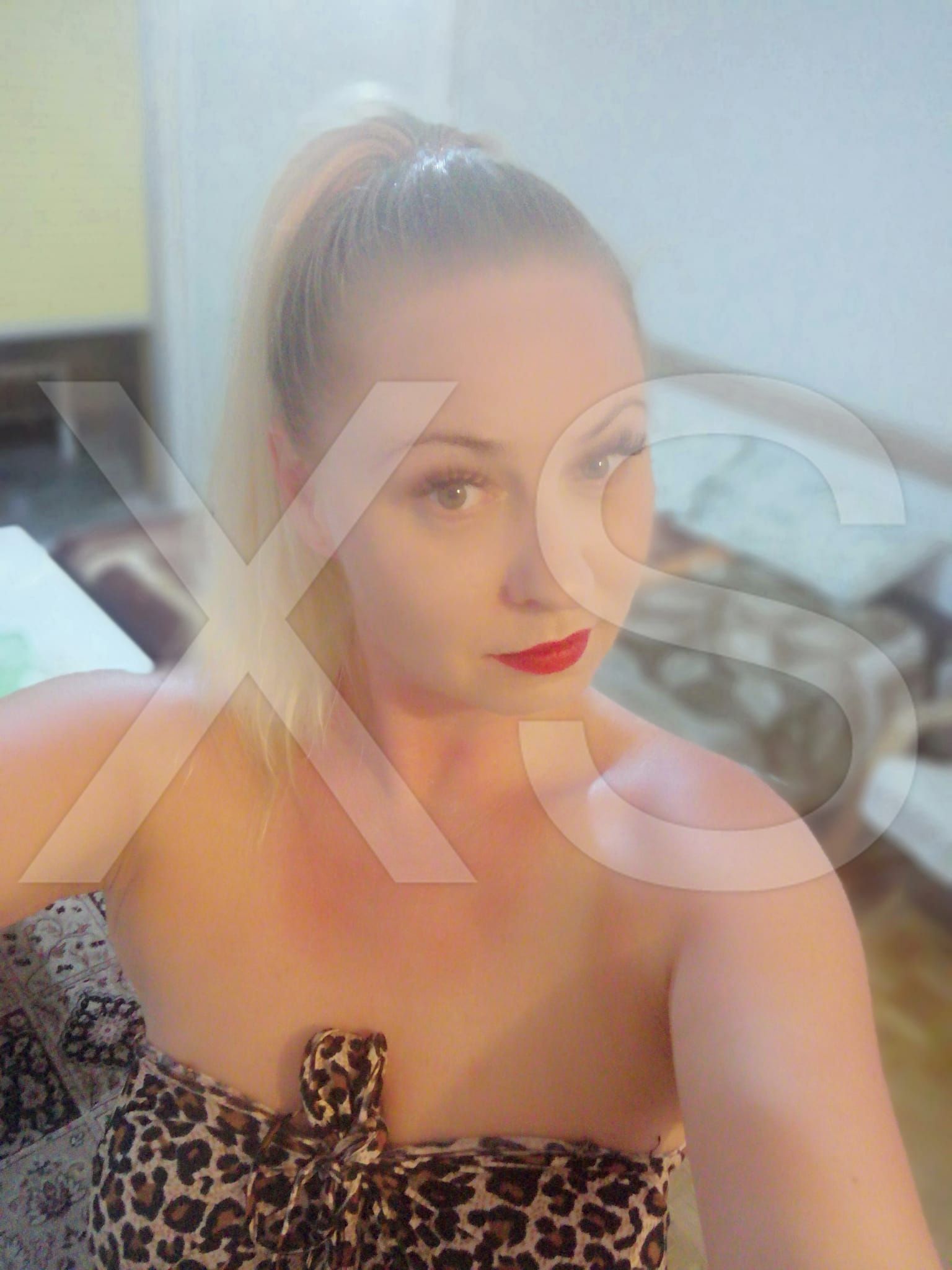 Pauline69 - escort Vevey